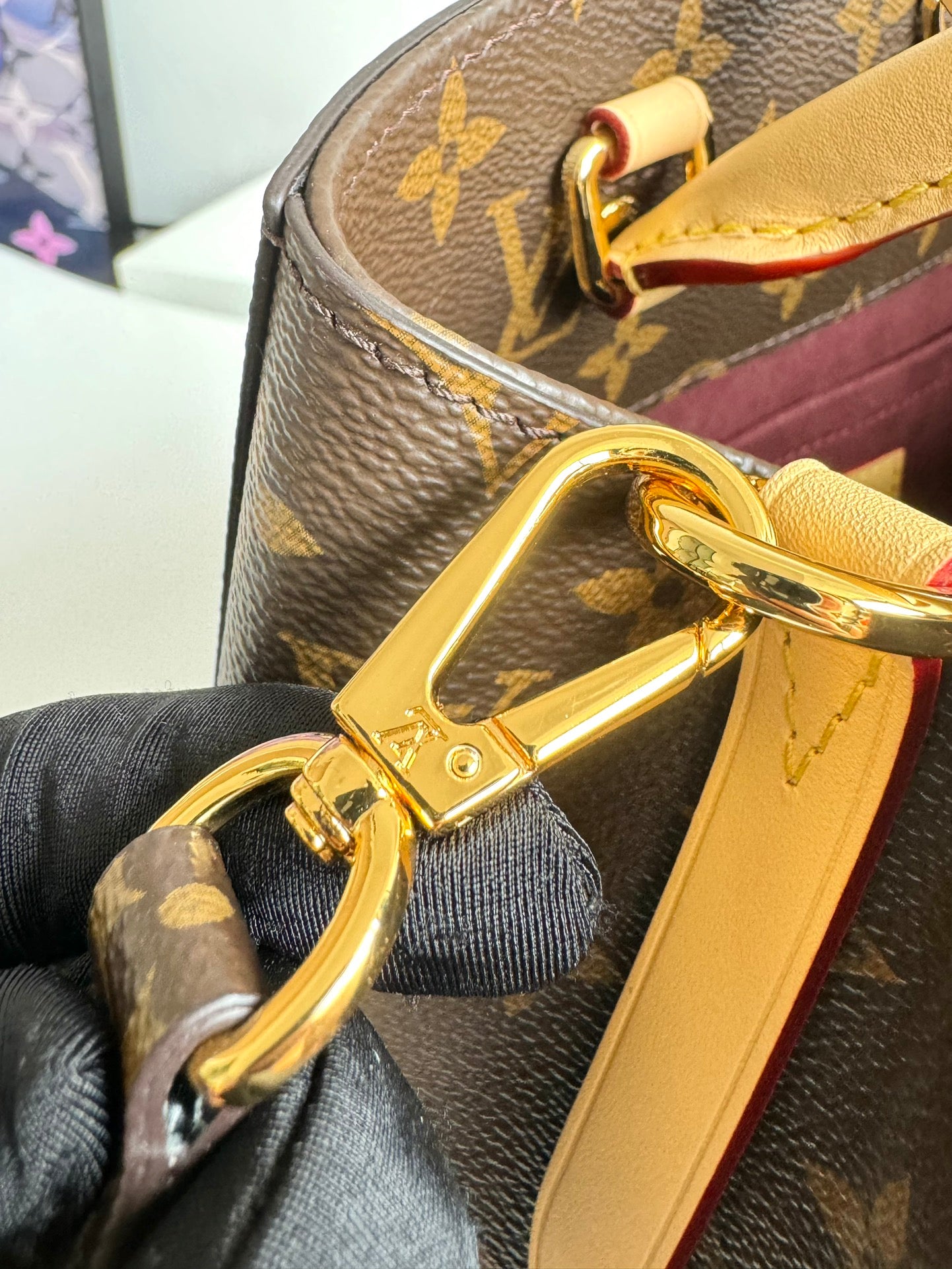 Louis Vuitton | Montaigne MM bag in monogram canvas