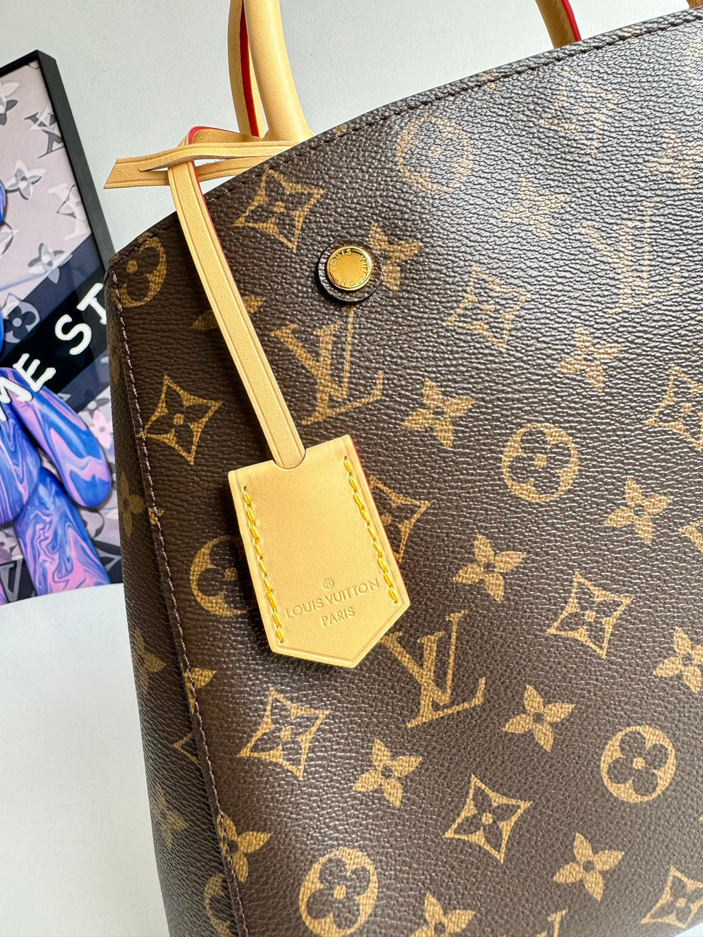 Louis Vuitton | Montaigne MM bag in monogram canvas